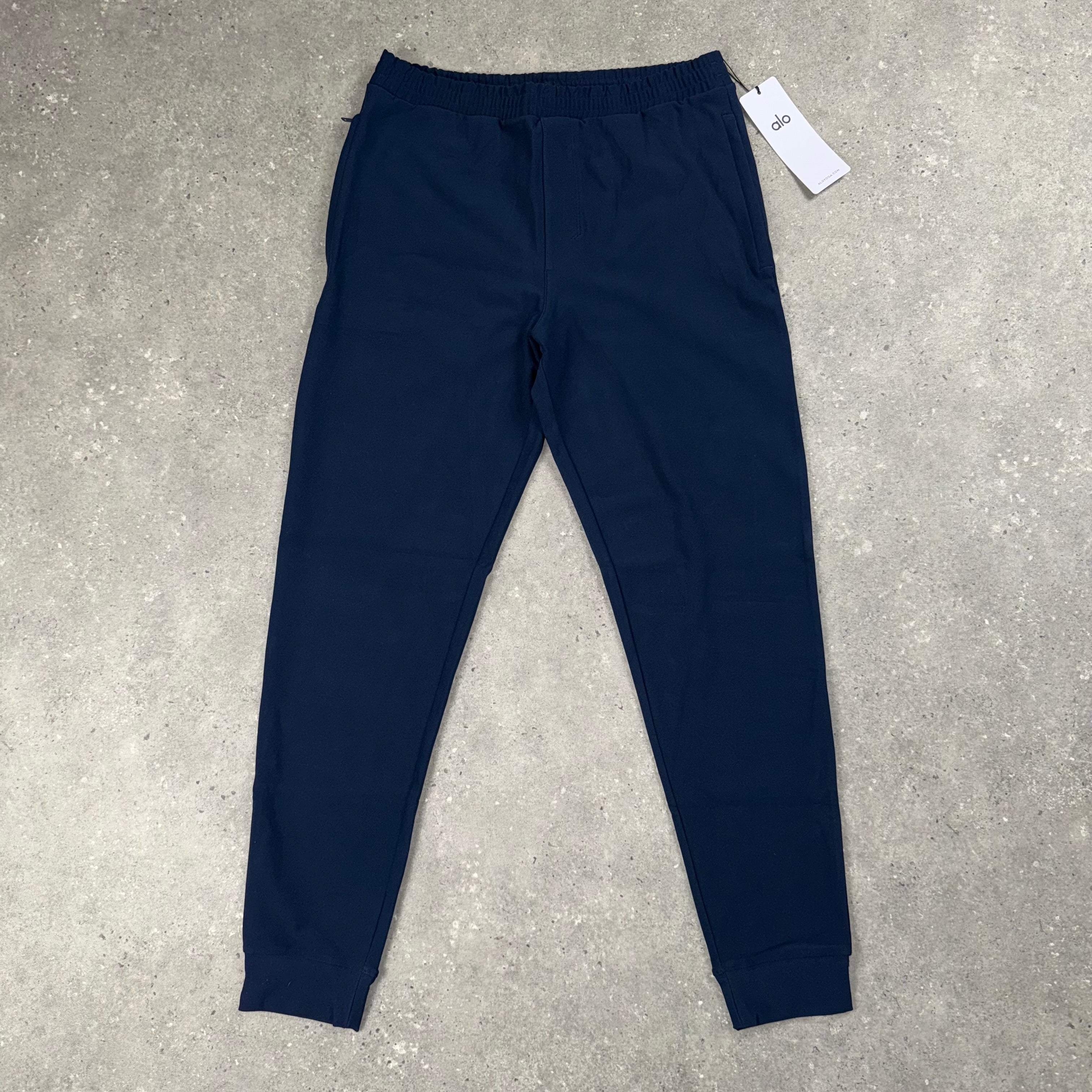 ALO CONQUER JOGGER - NAVY
