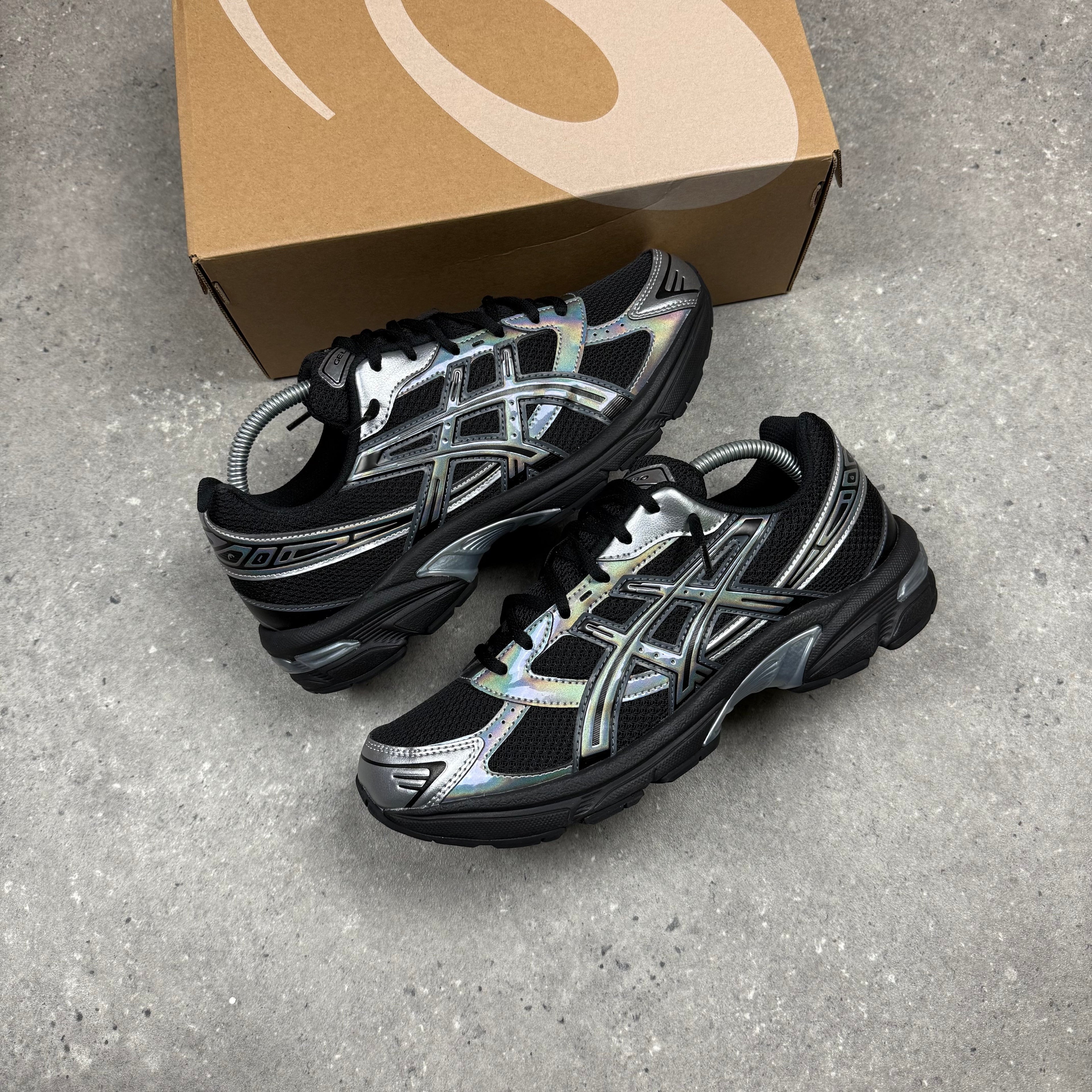 ASICS GEL 1130 - BLACK “HOLIDAY PACK”