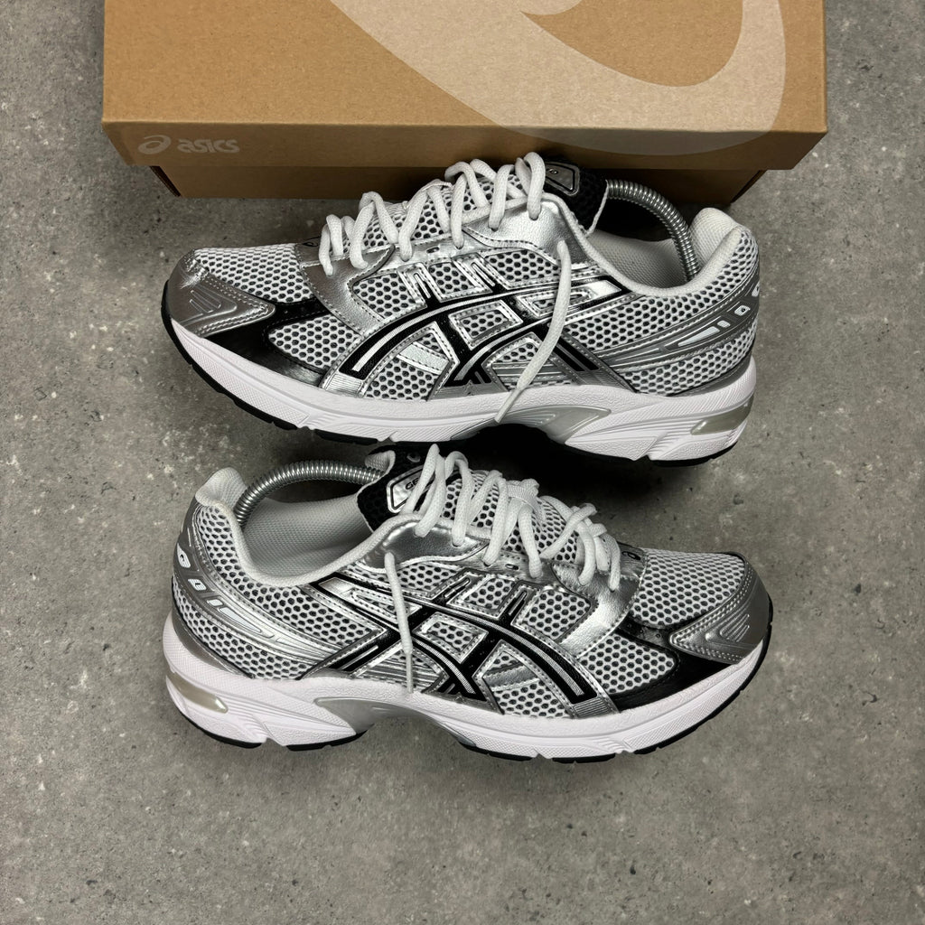 ASICS GEL 1130 -  WHITE / BLACK